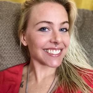 Meet your Posher, Joy